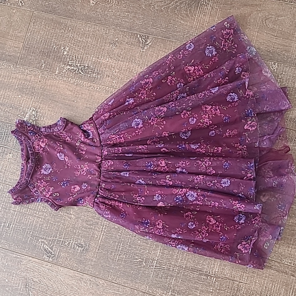 Girls dress
